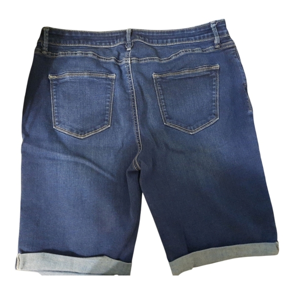 a.n.a Shorts , Apt.9 Blue Shorts , ana Black Shorts ,  3 Pair Size 14 Shorts - Picture 6 of 11